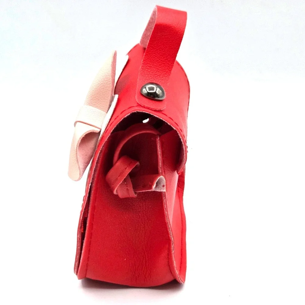 Hello Kitty Mini Crossbody Purse for Little Girls Red &‎ White w/ Dusty Rose Bow